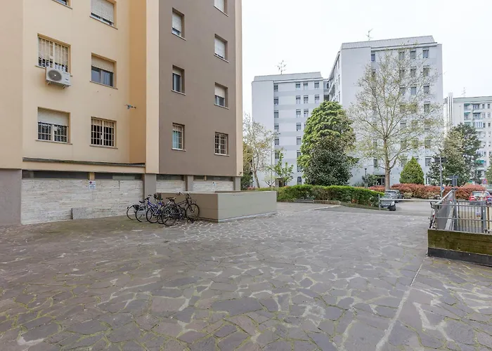 شقة Guesthost - Maggiore Hospital & Ara Stadium *